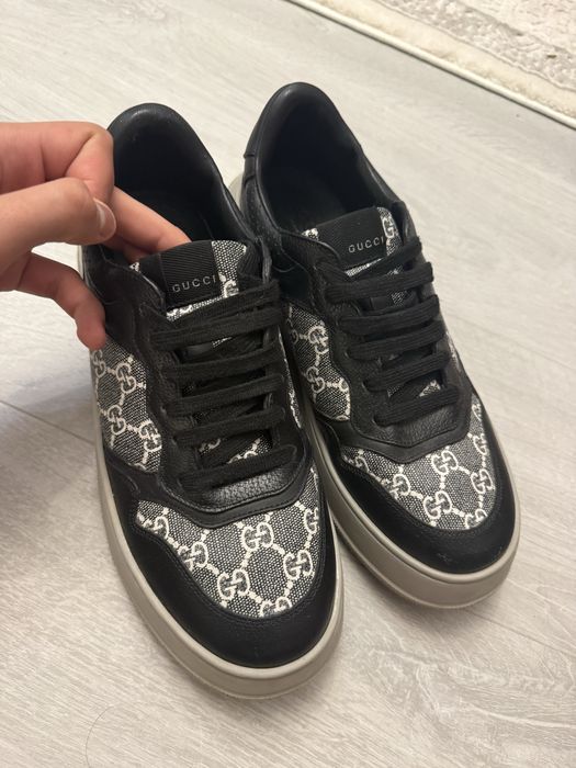 Gucci GG Supreme Low-Top