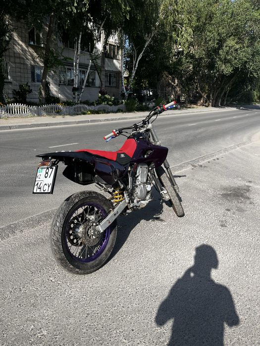 Продам suzuki sb250 (supermotard)
