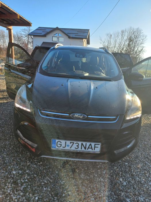 Ford Kuga 2013,masina fără defecte.