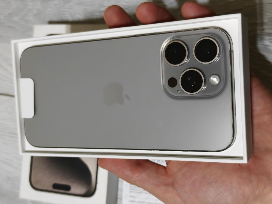 iPhone 15 Pro Max 512 gb akb 90 2 sim
