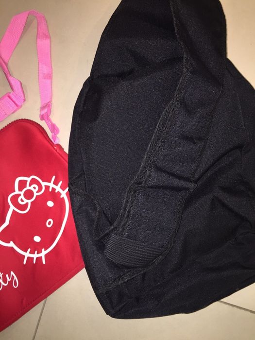 Set rucsac United house of Benetton si geanta Hello Kitty, ca noi