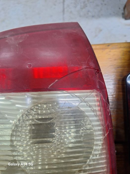 Продам задние фонари