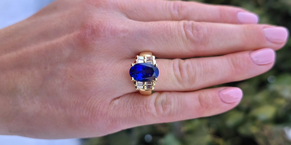 Inel din aur galben 18k cu Tanzanit și diamante naturale, handmade