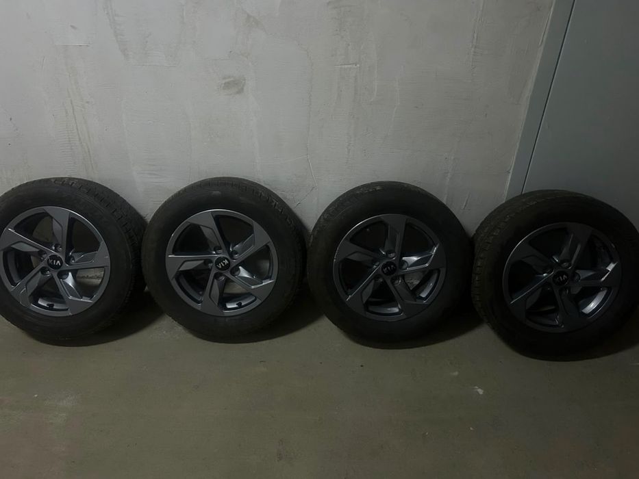Продается Дискы Киа К5 4 штуки