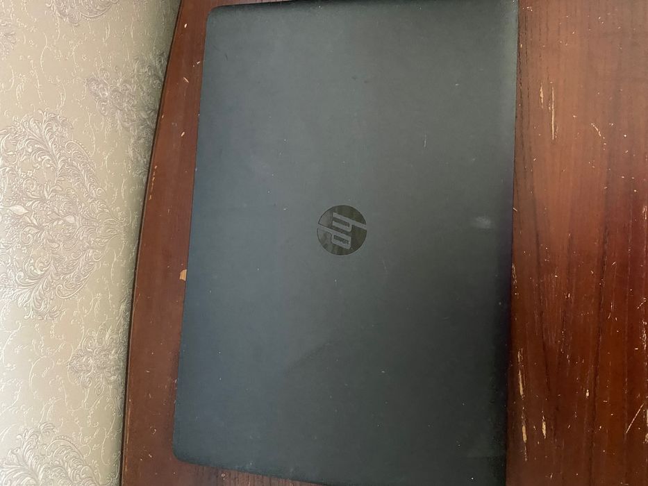 Ноутбук рабочий в хорошем состоянии