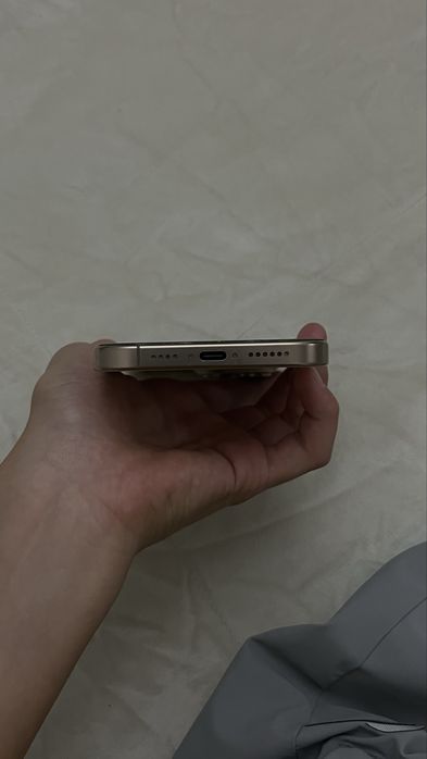 IPHONE 16 PROMAX хорошем сост