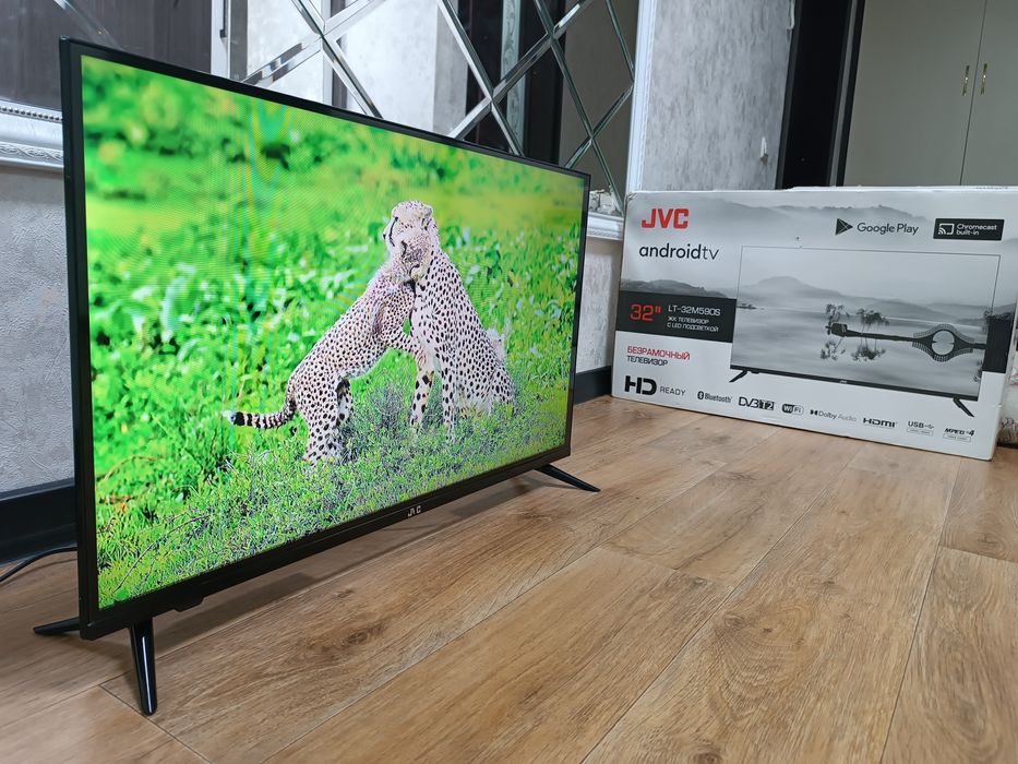 Телевизор JVC Смарт с документами.