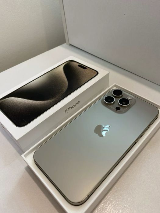 Айфон  15 PRO MAX