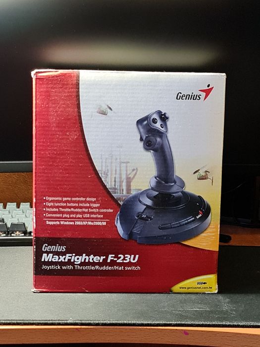 Продам genius maxfighter,  игровой джойстик