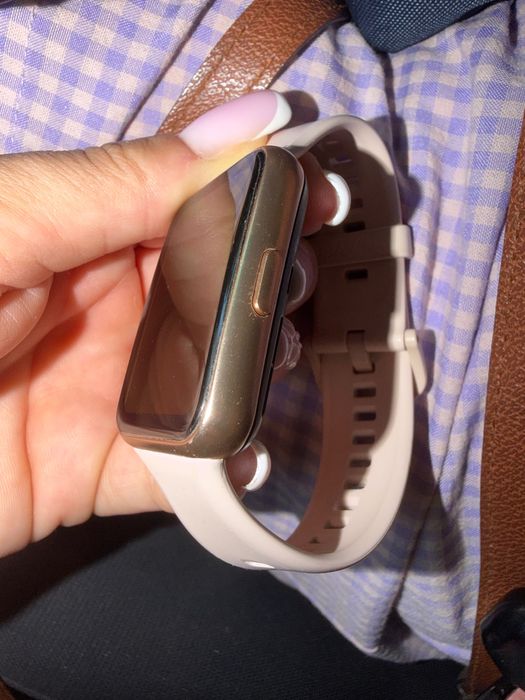 Часовник Huawei Watch fit 2-