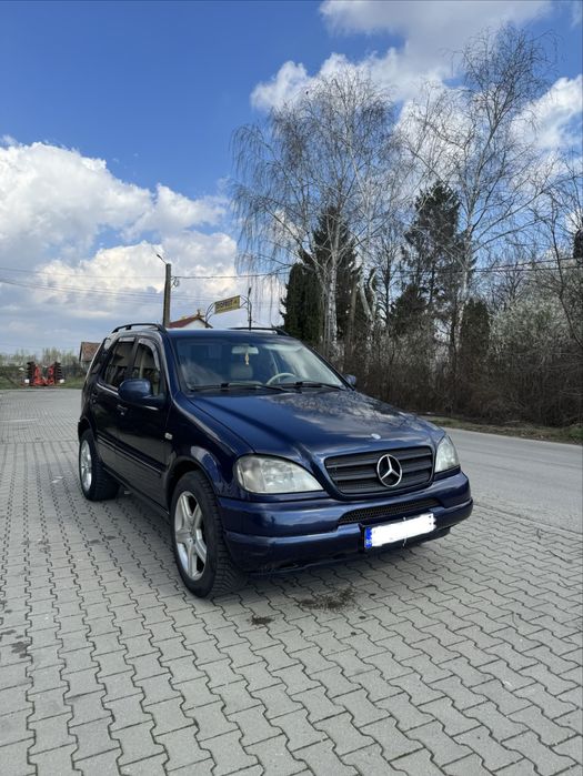 Mercedes ML 270 W163