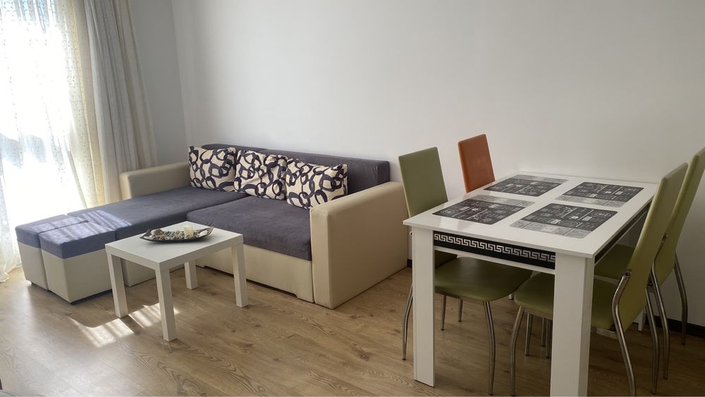 Продава се Двустаен апартамент в Свети Влас - 54 кв.м за 1667 €/кв.м - Снимка #2