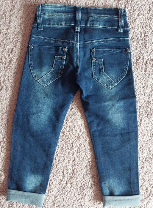 Дрехи за момиче, размер 116