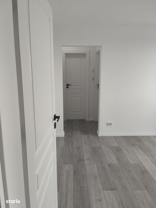 Ap 2 cam Vlaicu pe principala renovat modern bloc izolat reabilitat — fotografia 3