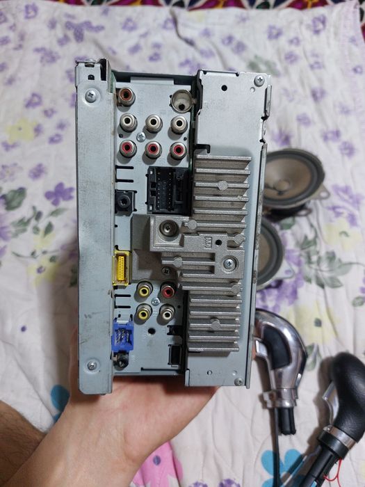 Pioneer monitor orginal magnitofon Captiva reshak Kobolt zadniy stop