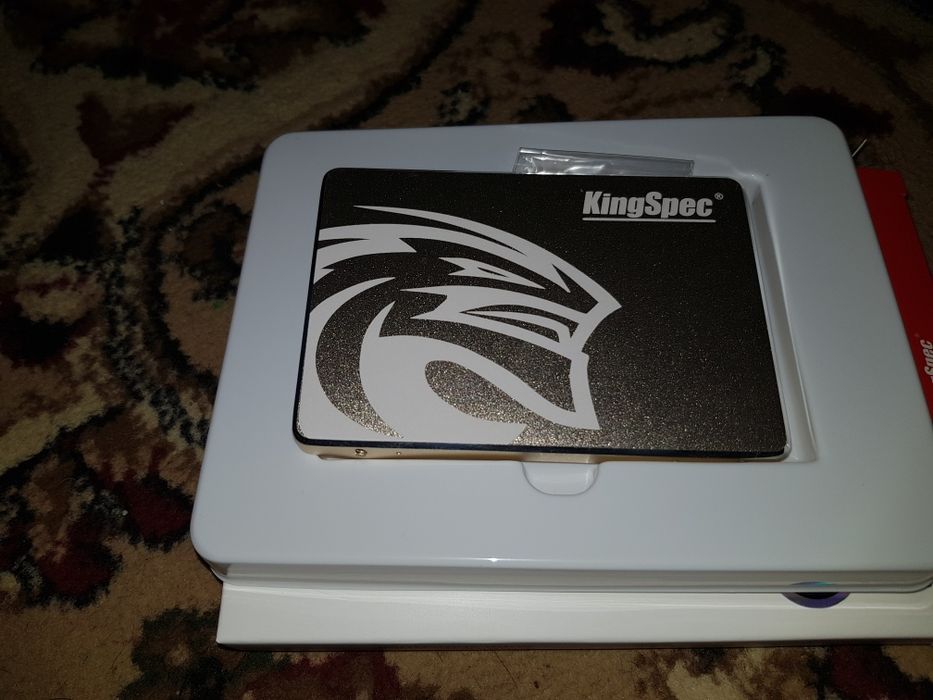 Продам новую SSD KingSpec 512 Gb