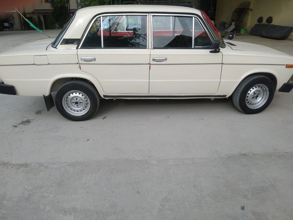 VAZ 2106 sotiladi
