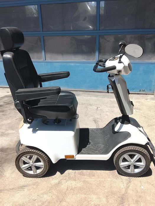 Carucior scuter electric