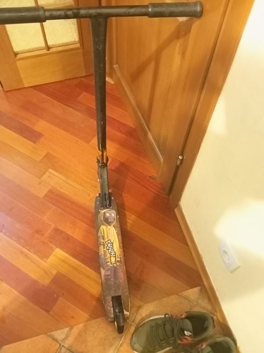 Трюковой самокат