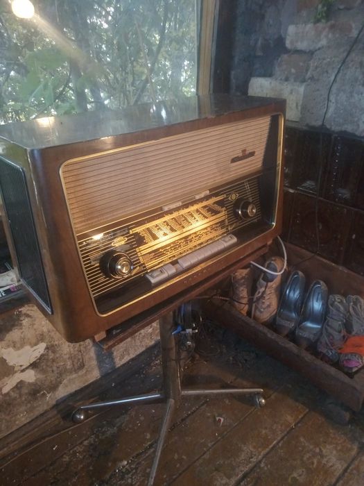 1500 lei AZI Radio cu lămpi Nordmende Othello 4x5 w stereo