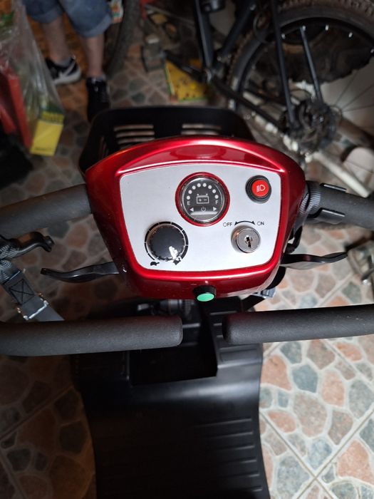 Mini scuter electric