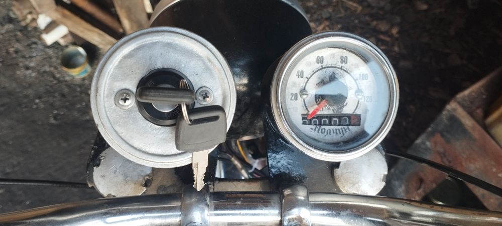 Продам мотоцикл минск 125