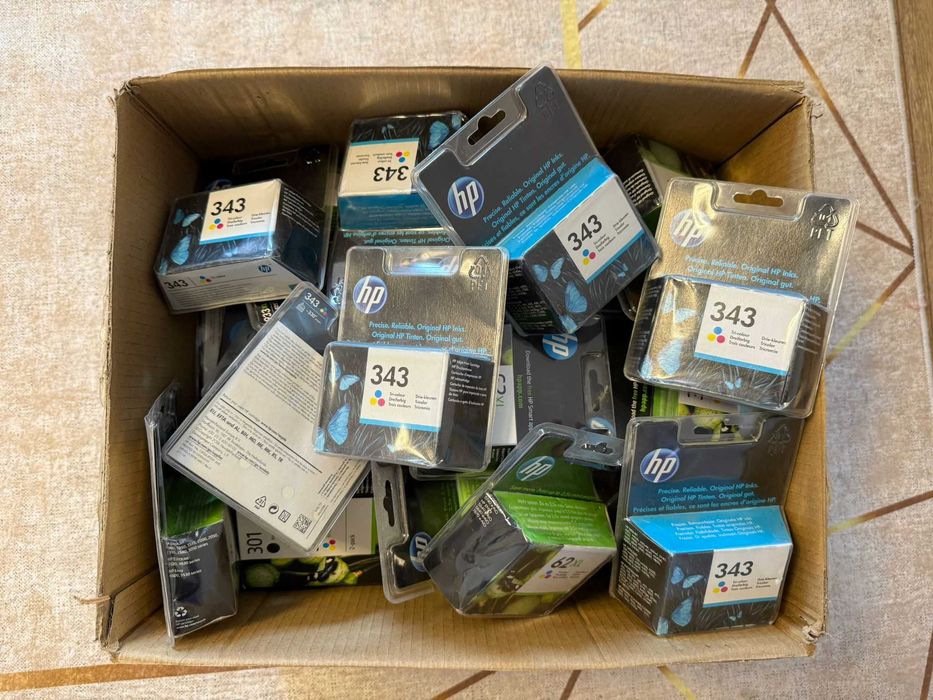 Cartuse imprimanta HP XL, negru si color