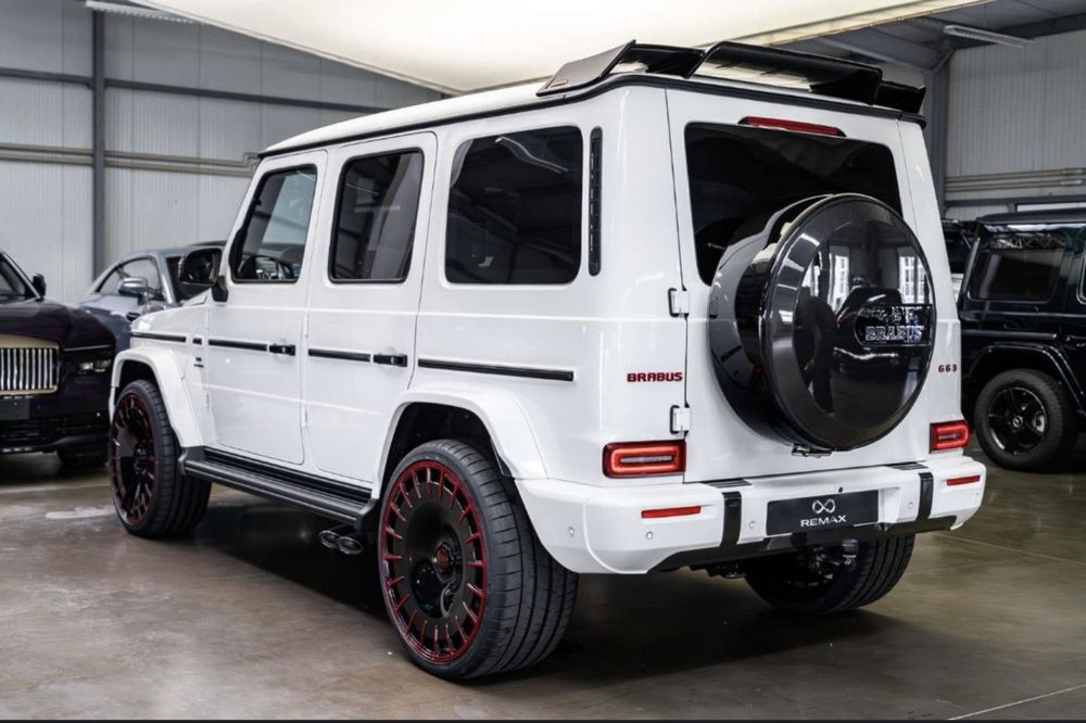Mercedes Benz G63 AMG Brabus Full Carbon