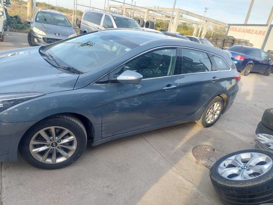 Dezmembram Hyundai I40 1.7 crdi 104 kw An 2017 Euro 6
Cod motor D4FD