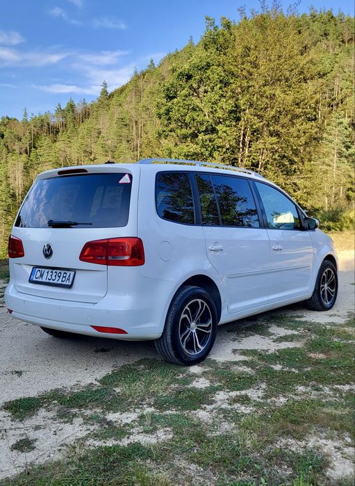 VW Touran 2.0 DSG 170 к.с.6+1