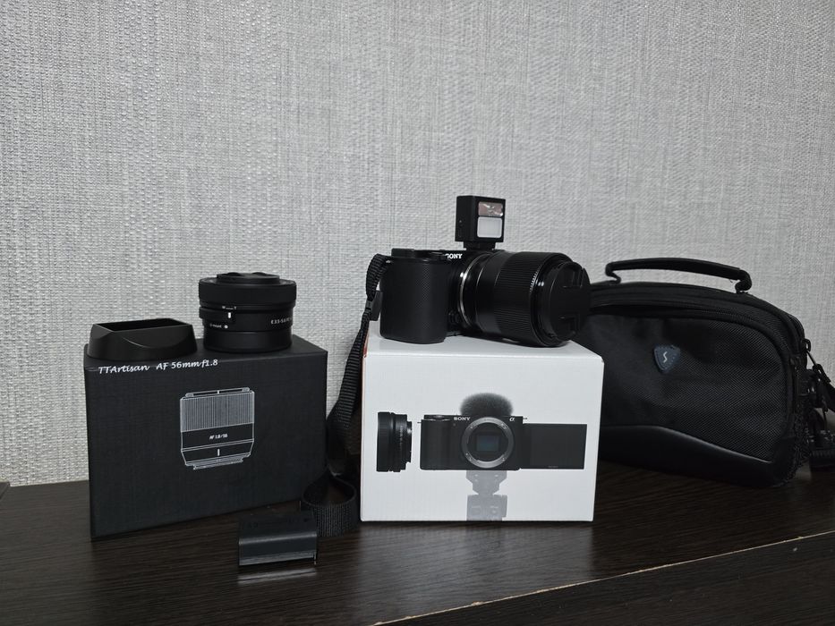 Камера Sony zve-10