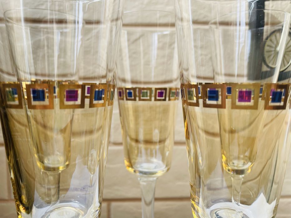 Красиви високи чаши от Англия - 5 бр