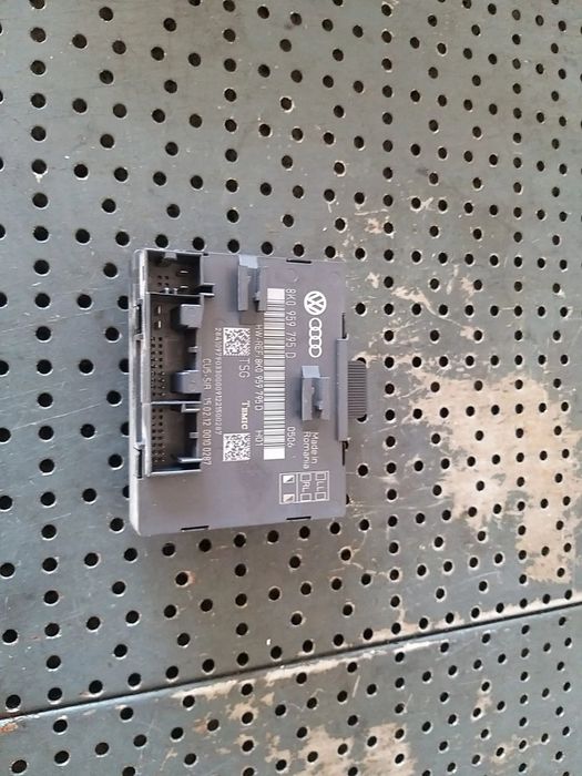 Modul calculator usa dreapta spate audi q5 8r 8k0959795d
