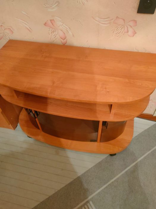 Тумба под ТВ 5000 и камод 7000