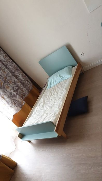 Кровать детская с матрасом