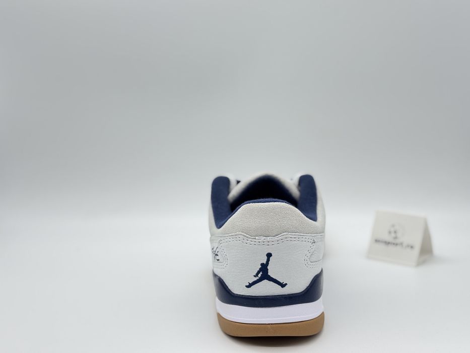 Jordan Flight Court Noi Originali (42; 43)