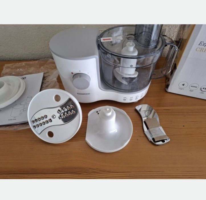 Kenwood кух.робот купа 1,4 л, блендер, емулгатор, рязане, шредер 400W