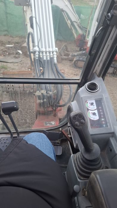Miniexcavator TAKEUCHI TB235, 3,6T, 1100 ORE, 2019