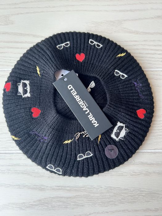 Берет Karl Lagerfeld