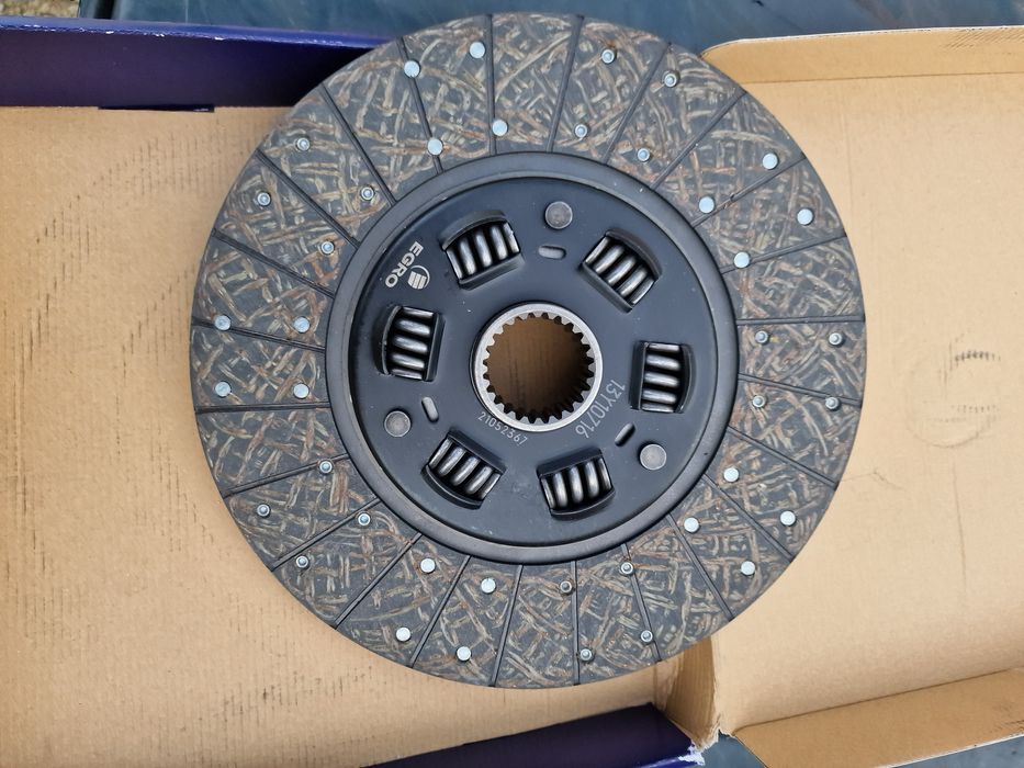 Disc ambreiaj tractor same panther 90 cai preț 870 lei tva inclus se p