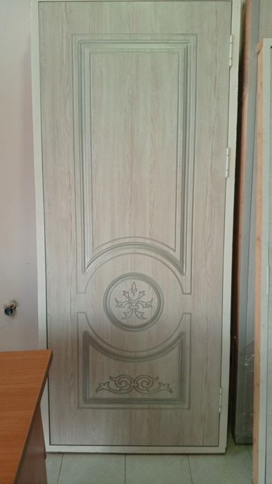 Uyingiz uchun eng oliy sifatli zamonaviy eshiklar