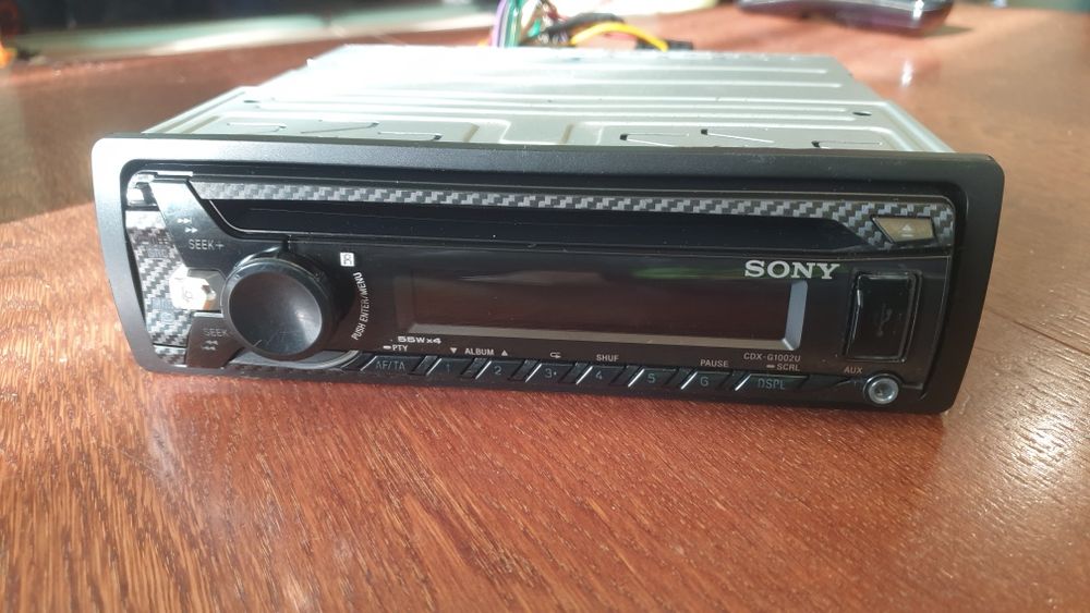 Авто радио плеър музика за кола Сони Sony CD MP-3 USB AUX