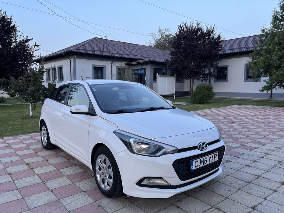 HYUNDAI i20 2016