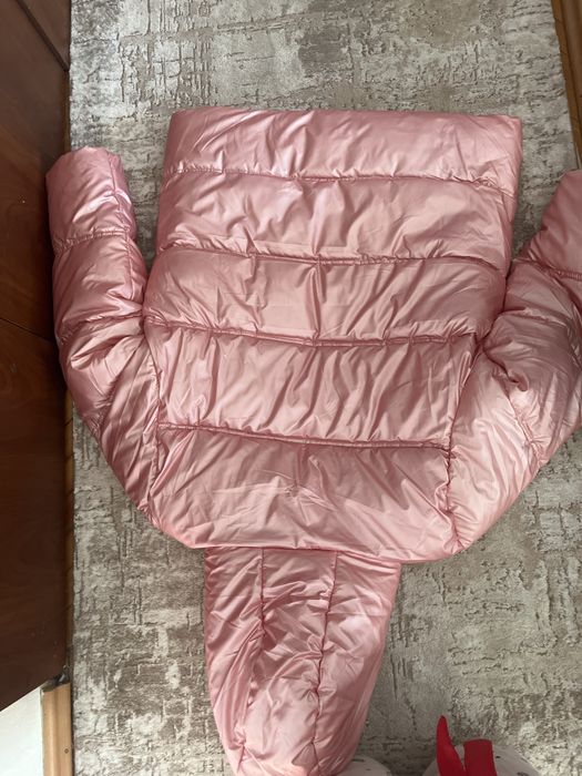 Geacă pentru fete / femei se potrivește la mărimea S sau M