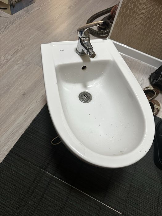 Биде, унитаз для умывания