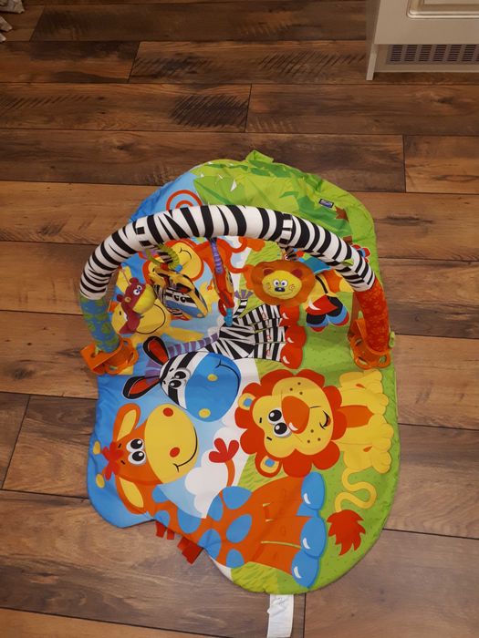 Бебешки шезлонг тип люлка