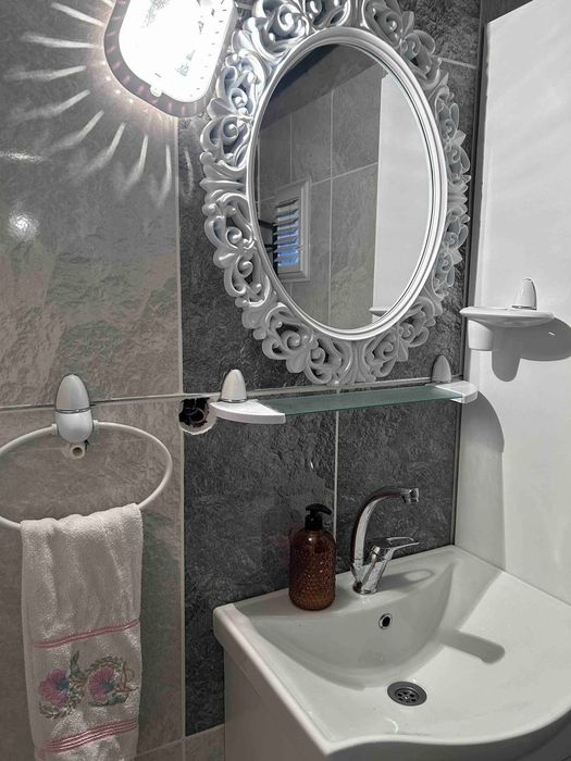 Набор декоративных овальных зеркал 7в1