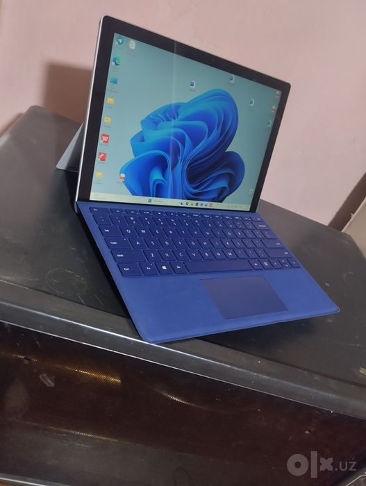 Surface 7 pro. Windows 11. Planshet kompyuter
