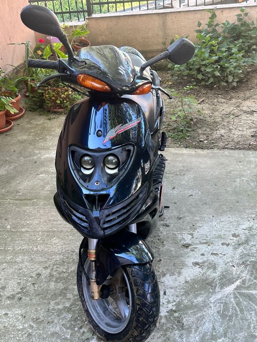 Scuter Suzuki Katana 50 cm /2T  1800 LEI