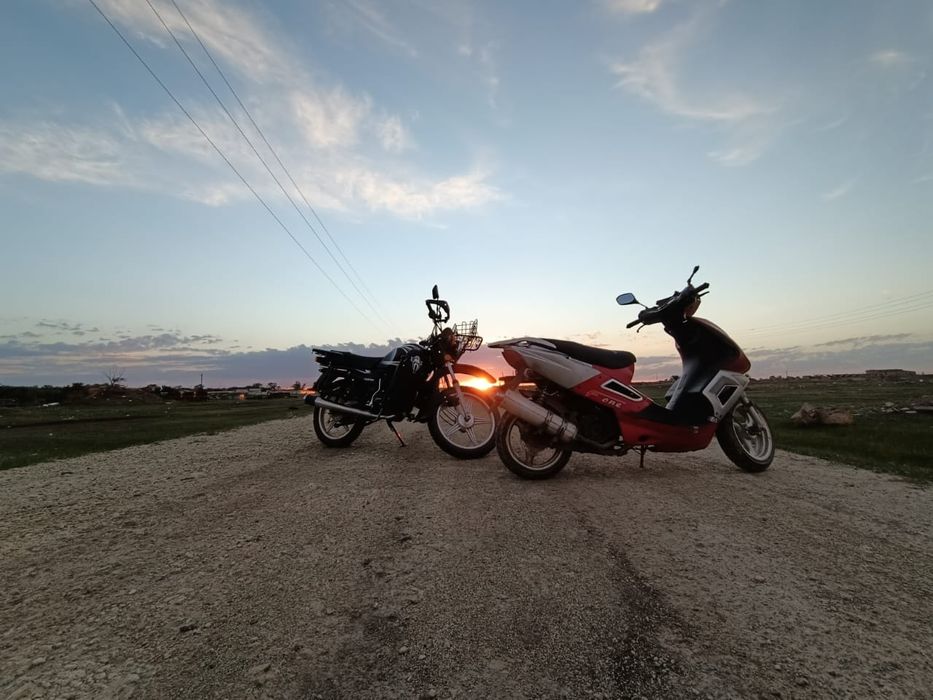 Продам скутер 150 кубов